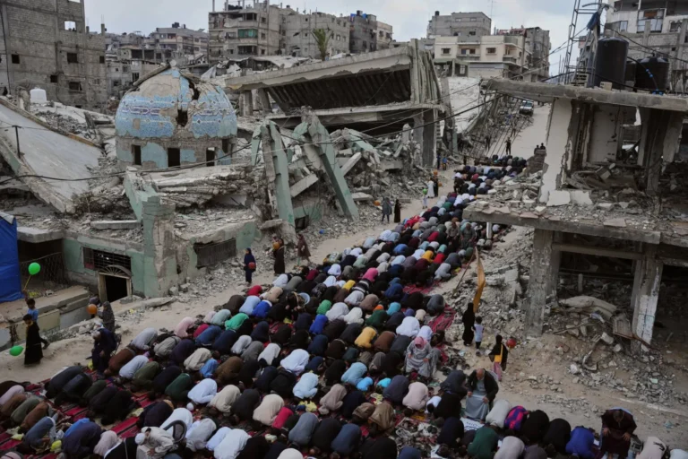 El Eid al-Adha en Gaza marcado por la guerra y la devastación
