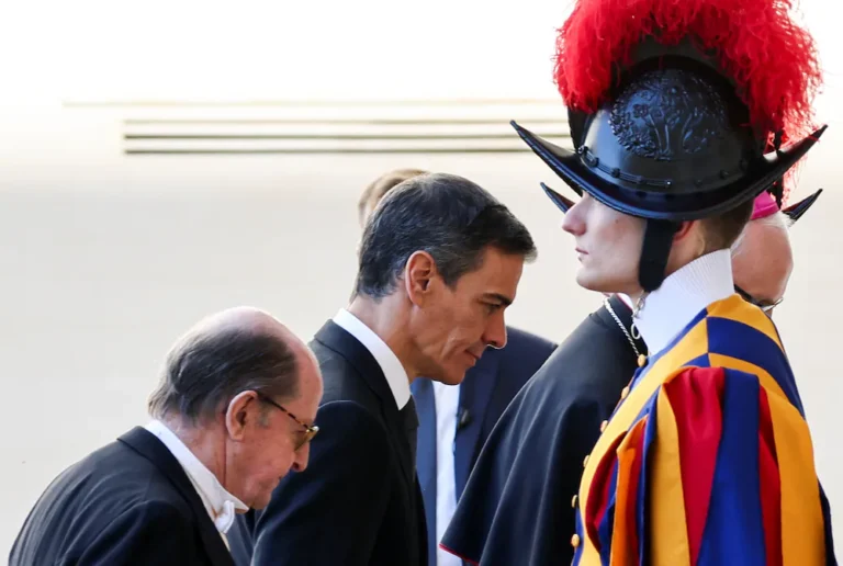 Sánchez y León XIV inauguran una nueva etapa de diálogo entre España y el Vaticano