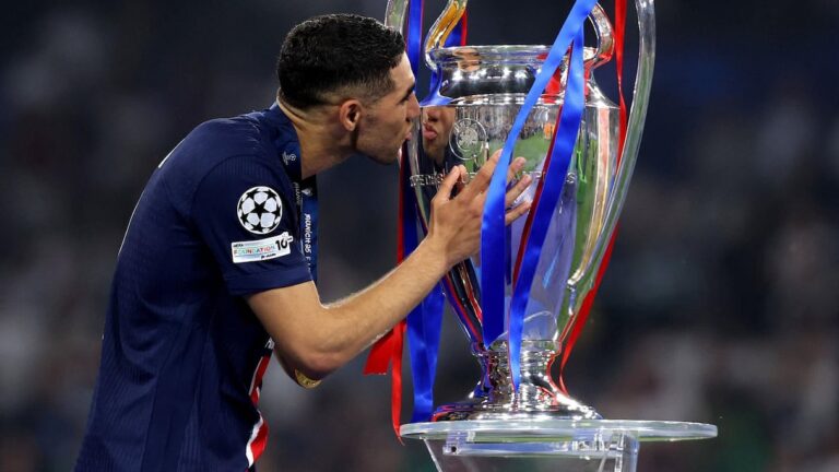 Hakimi conquista su tercera Champions con el PSG