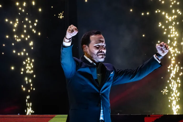 La ultraderecha gana terreno en Colombia ante el desgaste político