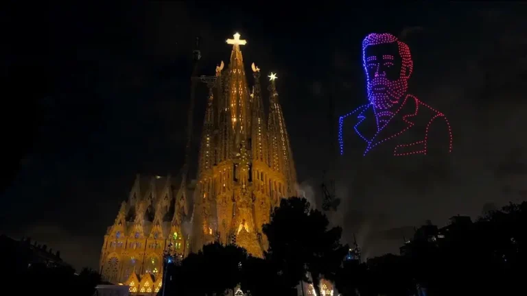 El Papa desde Barcelona: dura crítica a las políticas migratorias de Europa