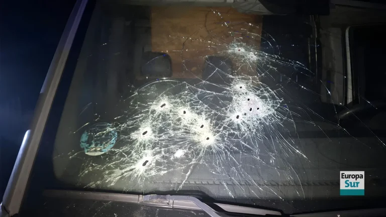 Narcotráfico en Andalucía: aumenta la violencia armada contra la Guardia Civil en operaciones marítimas Narcotráfico en Andalucía: aumenta la violencia armada contra la Guardia Civil en operaciones marítimas