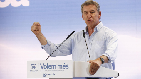 Feijóo propone endurecer la ley de nacionalidad y acusa a Sánchez de buscar nuevos votantes Feijóo propone endurecer la ley de nacionalidad y acusa a Sánchez de buscar nuevos votantes