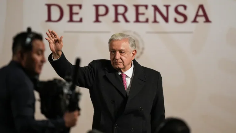 López Obrador reaparece con críticas a Trump y respaldo a Sheinbaum