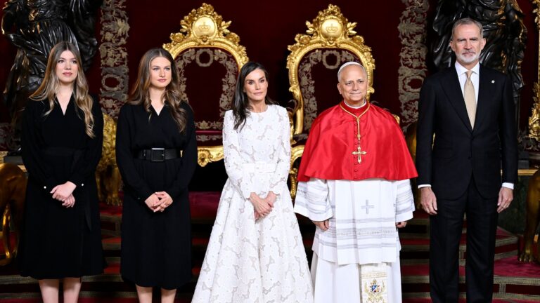 El papa León XIV inicia su visita a España con mensajes contra la división