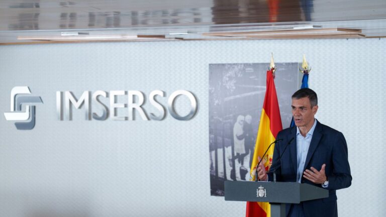 Sánchez anuncia una inversión récord en dependencia de 6.200 millones hasta 2027