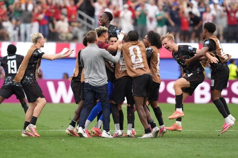 Canadá avanza a octavos y espera al vencedor del duelo entre Marruecos y Países Bajos