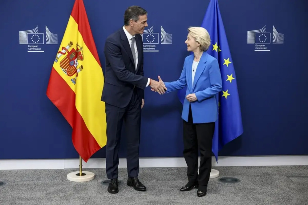 Bruselas pide a España reforzar la lucha contra la corrupción y proteger la independencia judicial Bruselas pide a España reforzar la lucha contra la corrupción y proteger la independencia judicial