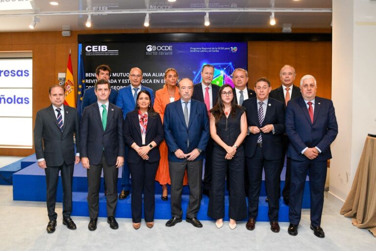Madrid reúne a líderes internacionales para fortalecer la alianza económica entre Iberoamérica y la OCDE