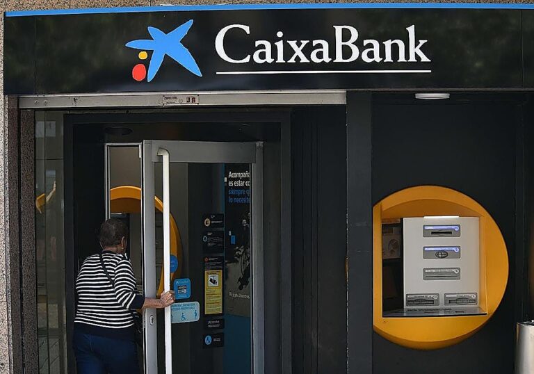 CaixaBank lanza “thanX” en Marruecos para agilizar operaciones internacionales empresariales