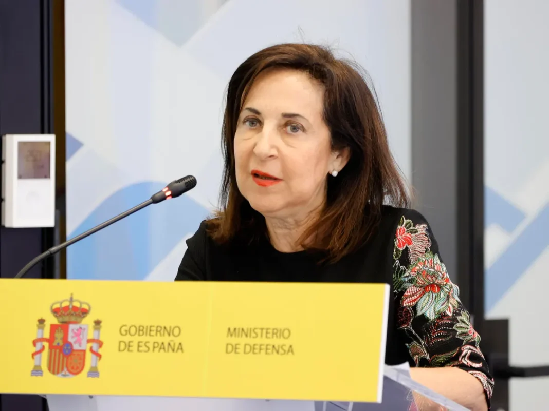 Robles afirma que Trump desconoce el papel de España en la OTAN y reafirma el compromiso de invertir el 2% del PIB en Defensa Robles afirma que Trump desconoce el papel de España en la OTAN y reafirma el compromiso de invertir el 2% del PIB en Defensa