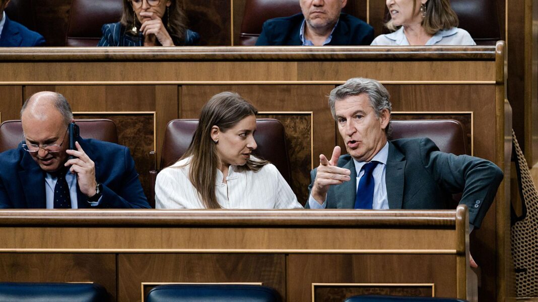 El PP acusa a Sánchez de atacar a la Corona tras sus palabras sobre Ceuta y Melilla El PP acusa a Sánchez de atacar a la Corona tras sus palabras sobre Ceuta y Melilla