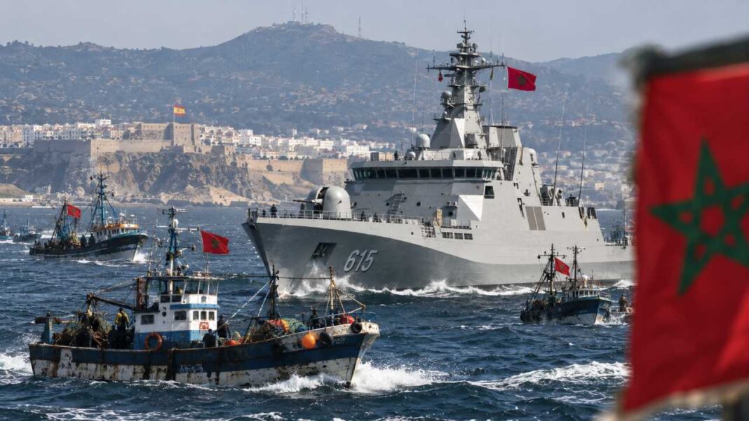 Madrid rebaja la tensión por los movimientos de buques marroquíes cerca de Ceuta Madrid rebaja la tensión por los movimientos de buques marroquíes cerca de Ceuta