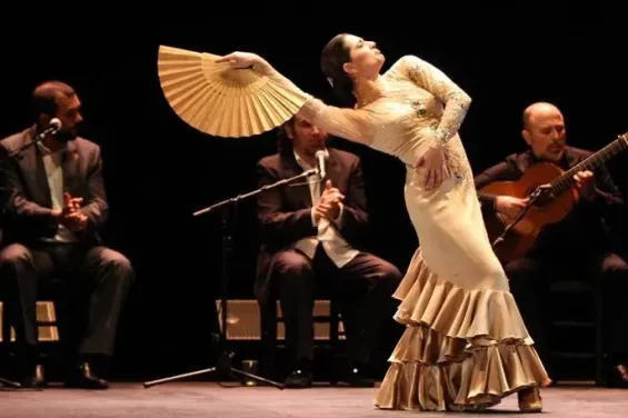 El flamenco contemporáneo llega a Marrakech con el espectáculo Variación a Tempo El flamenco contemporáneo llega a Marrakech con el espectáculo Variación a Tempo