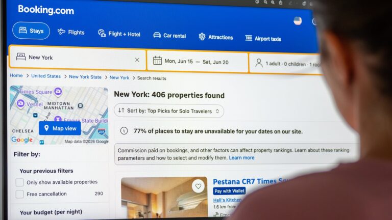 Bruselas investiga a Booking por posibles anuncios fraudulentos y falta de transparencia