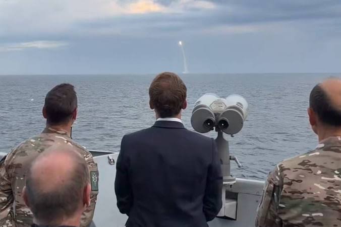 Francia prueba desde un submarino su nuevo misil balístico M51.3 Francia prueba desde un submarino su nuevo misil balístico M51.3